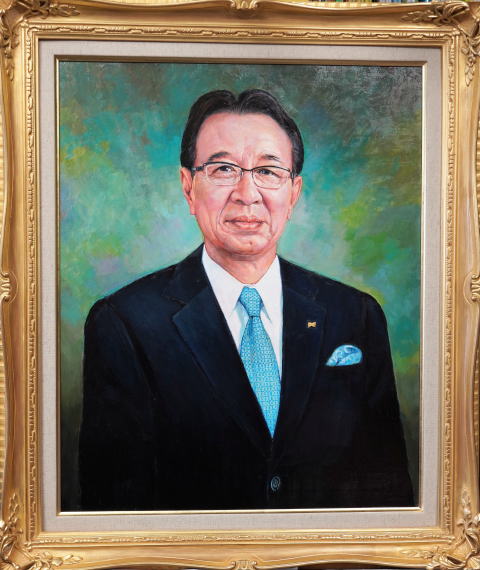 NGFホールディングス株式会社代表油彩肖像画